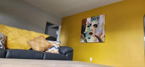 Vibrant Oasis Private and Relaxing Pet Friendly